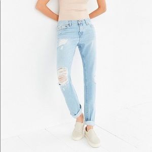 NWT Urban Outfitters BDG Boyfriend Jeans